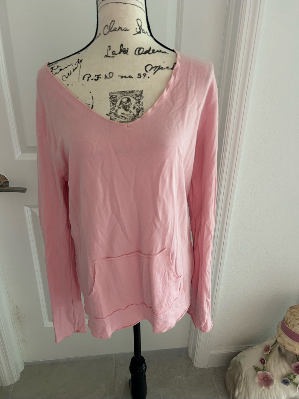 LARA Soft Pink V-Neck Lightweight Pullover Hoodie